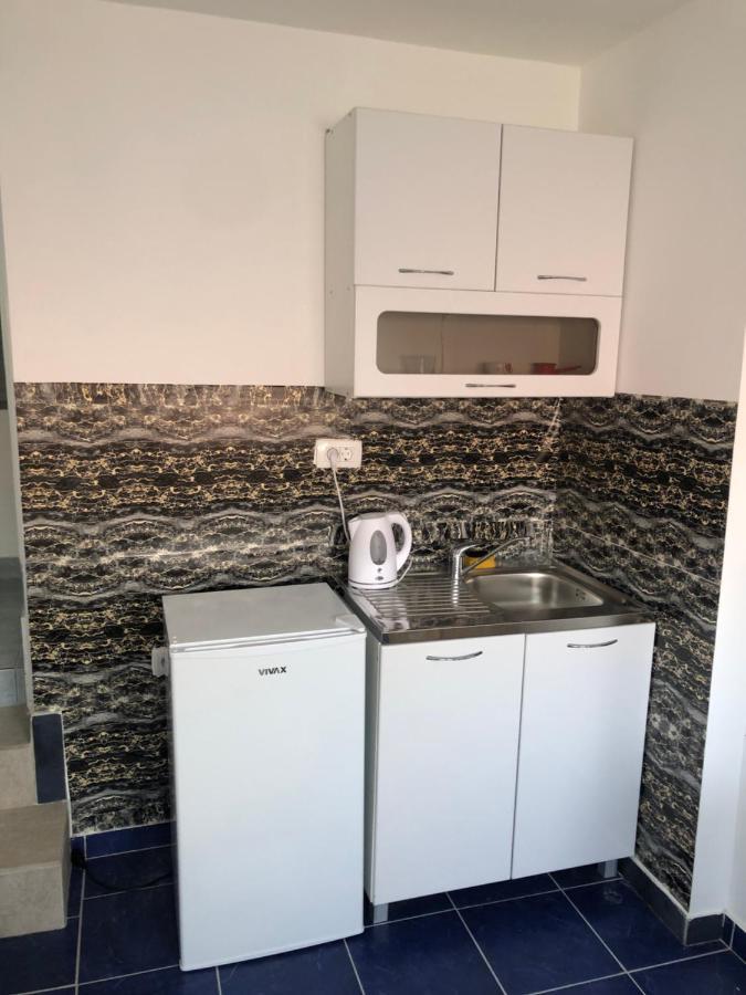Apartmani Breze Podgoriţa Exterior foto