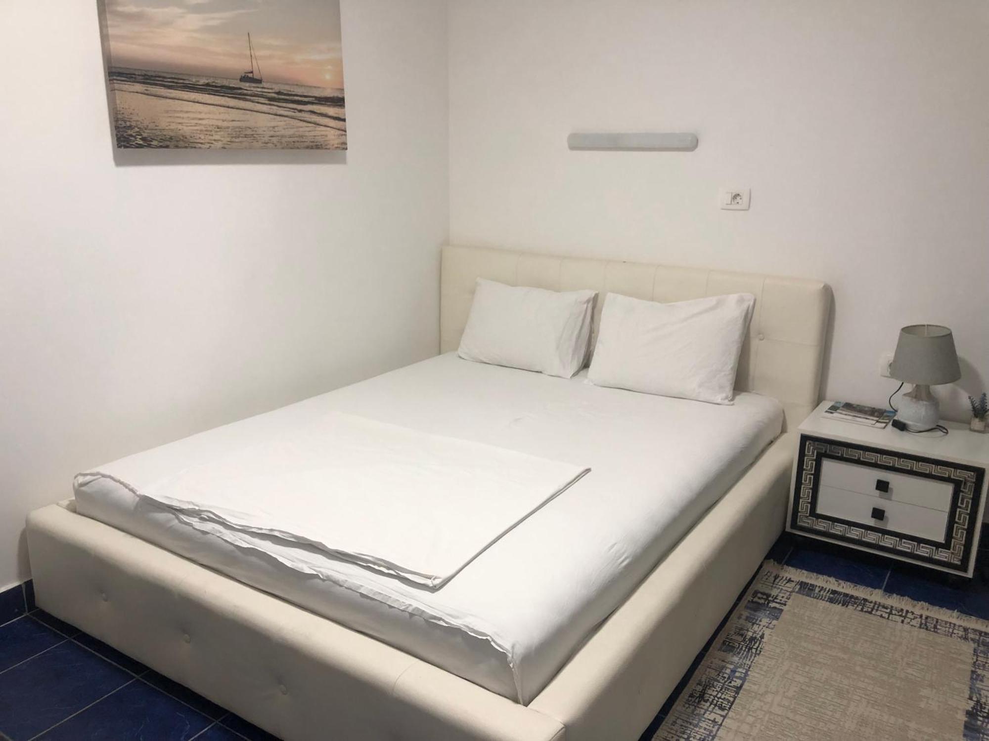 Apartmani Breze Podgoriţa Exterior foto