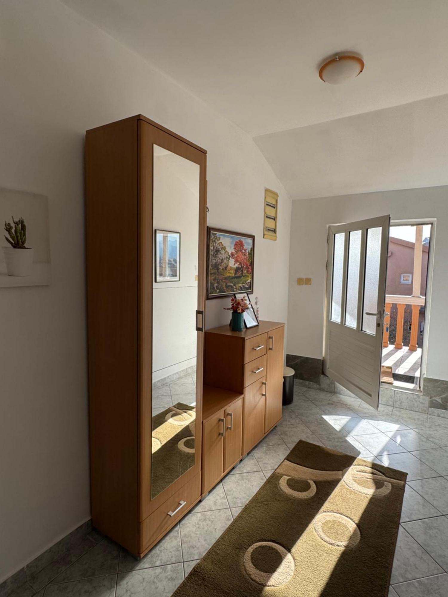 Apartmani Breze Podgoriţa Exterior foto
