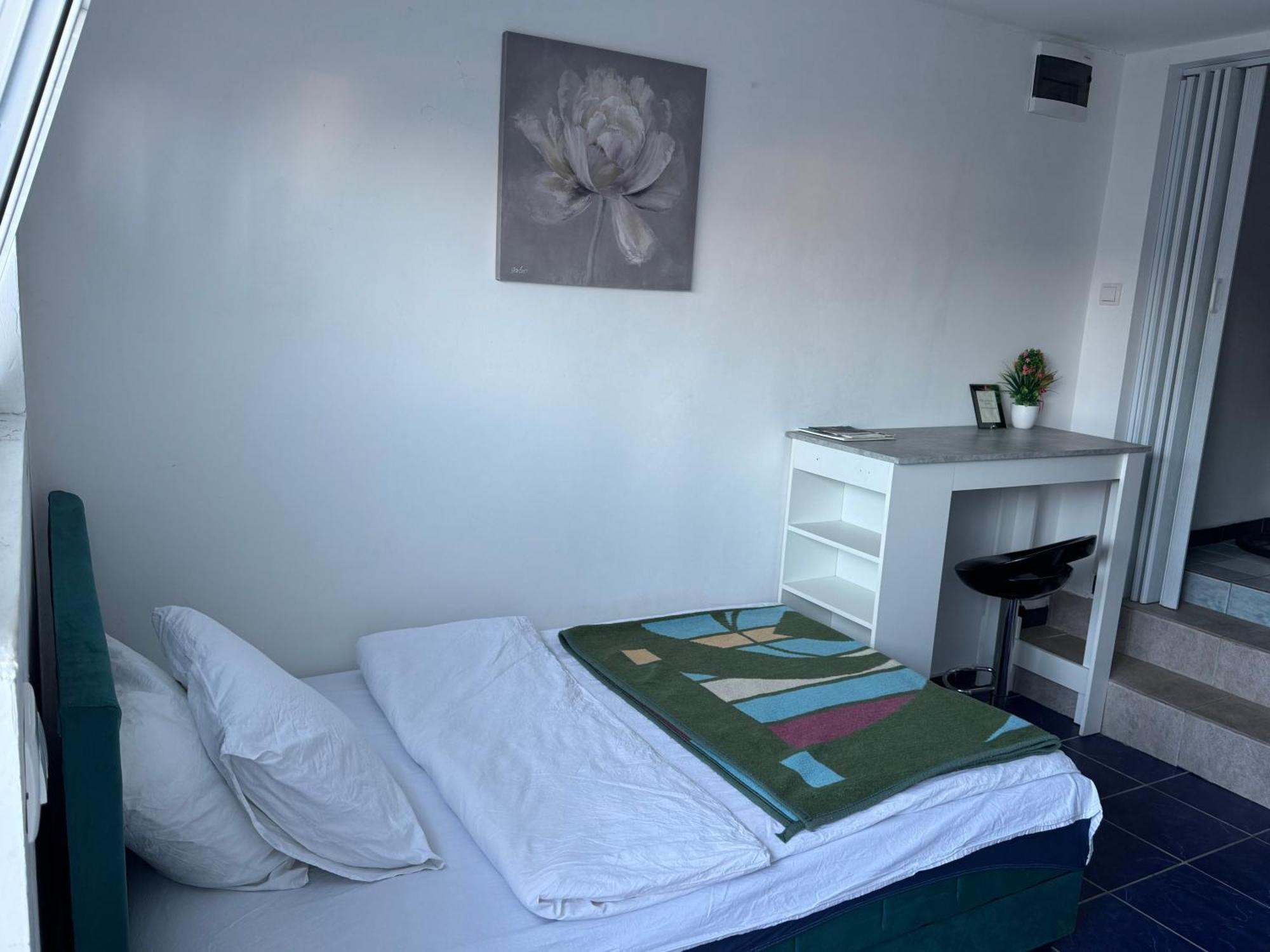 Apartmani Breze Podgoriţa Exterior foto