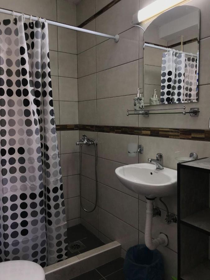 Apartmani Breze Podgoriţa Exterior foto